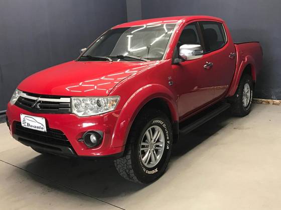 MITSUBISHI L200 TRITON 3.2 HPE 4X4 CD 16V TURBO INTERCOOLER DIESEL 4P AUTOMÁTICO